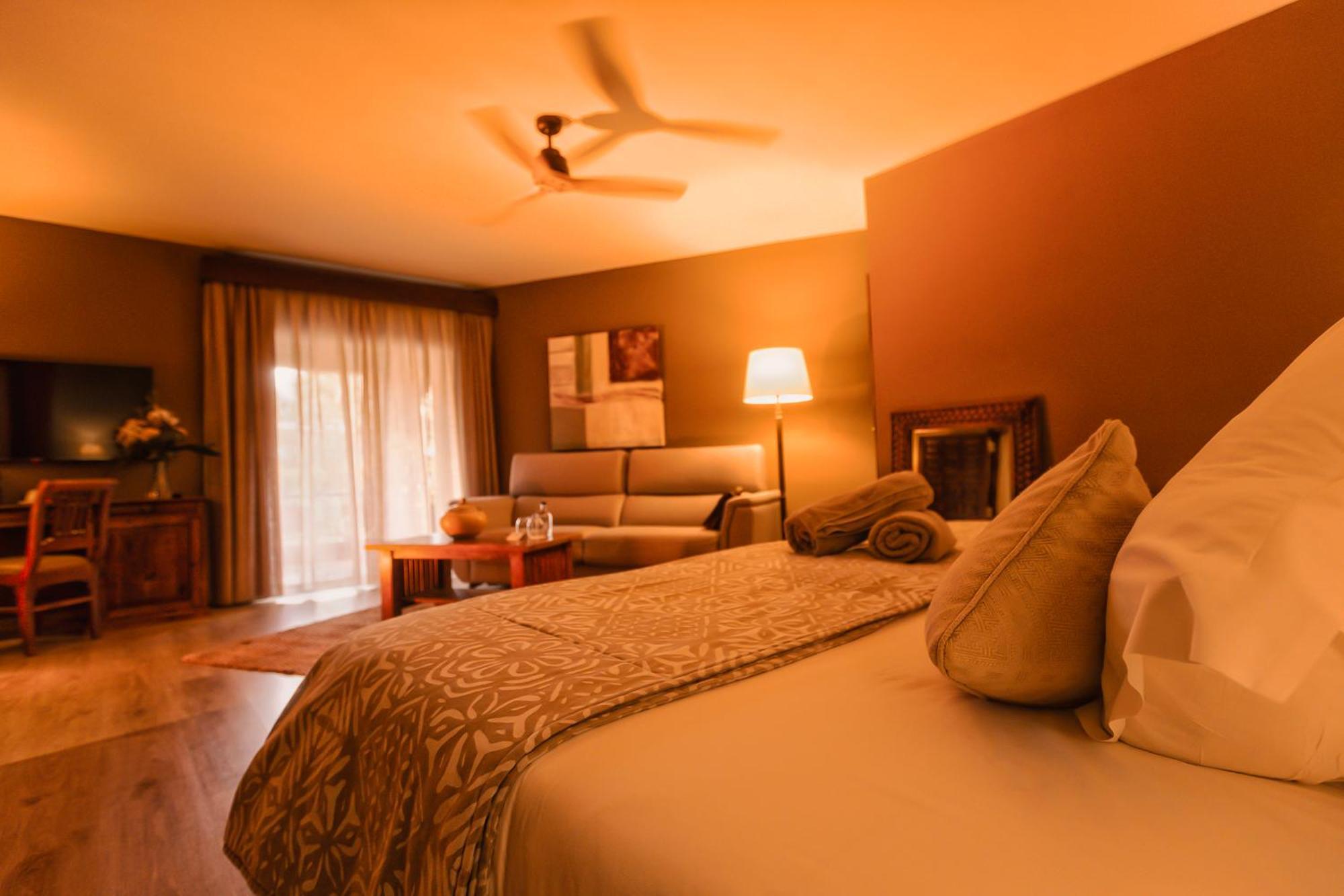 Swiss Moraira Hotel & Spa - Designed For Adults ภายนอก รูปภาพ
